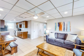 Unit 32, Island Retreat Resort